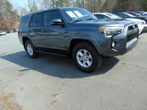 Used 2015 Toyota 4Runner SR5 Premium image 45