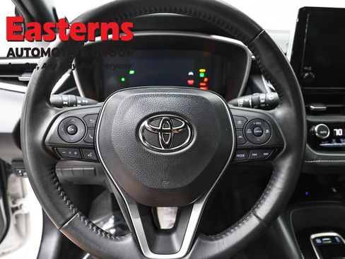 Used 2024 Toyota Corolla XSE FWD image 10