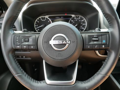 Certified 2023 Nissan Rogue SV w/ SV Premium B Package AWD/4WD image 25