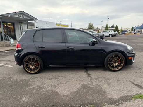 Used 2014 Volkswagen GTI Wolfsburg Edition FWD image 2