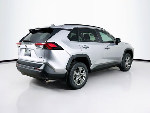 Used 2025 Toyota RAV4 XLE w/ Convenience Package FWD image 9