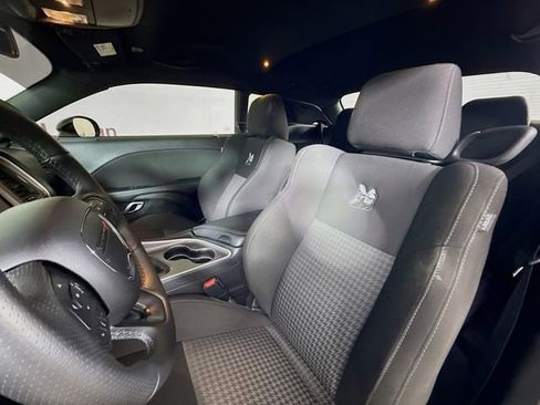 Used 2022 Dodge Challenger R/T Scat Pack image 21