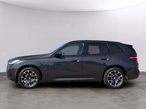 Used 2025 BMW X3 xDrive30i AWD/4WD image 4