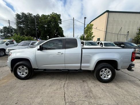 Used 2017 Chevrolet Colorado W/T w/ WT Convenience Package RWD image 4