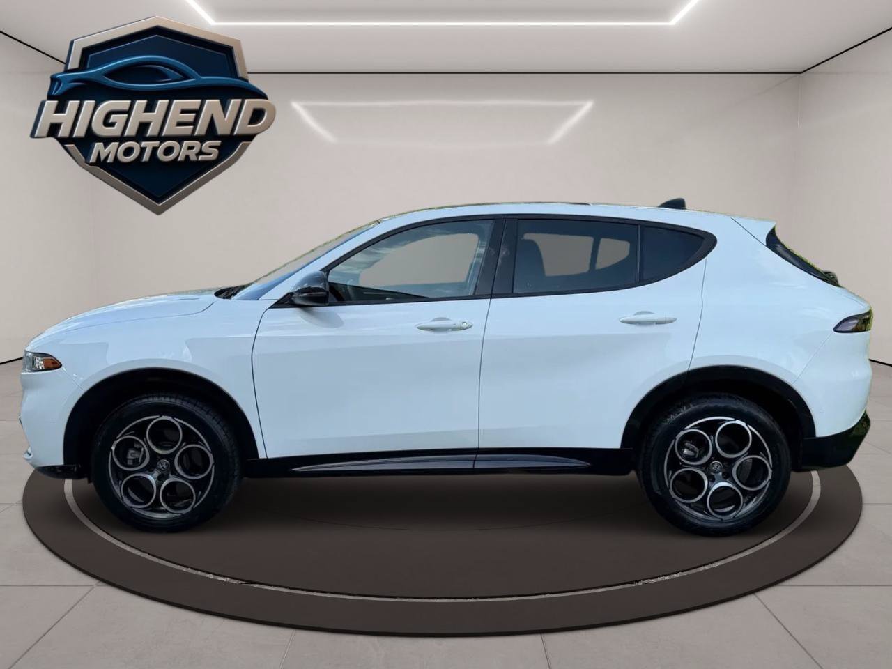 Used 2025 Alfa Romeo Tonale AWD/4WD image 3
