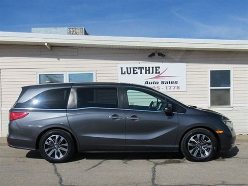 Used 2023 Honda Odyssey EX-L image 3
