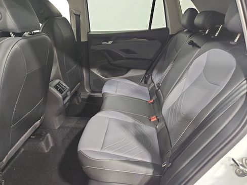 New 2026 Volkswagen Tiguan SE image 24