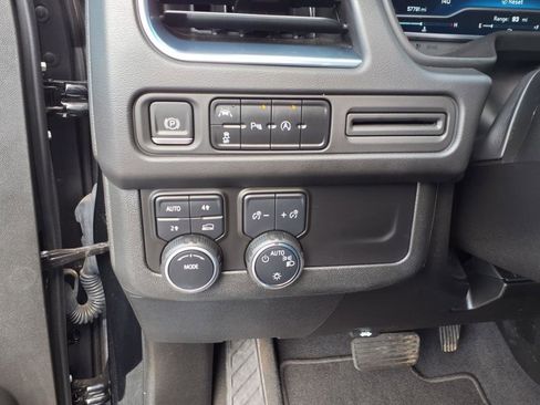 Used 2023 Chevrolet Tahoe LT image 17