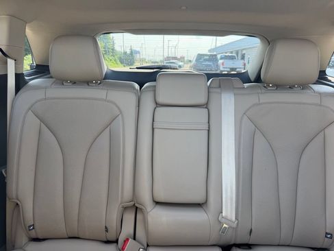 Used 2023 Lincoln Nautilus Reserve AWD/4WD image 15