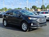 Certified 2020 Ford Edge SEL w/ Convenience Package image 3