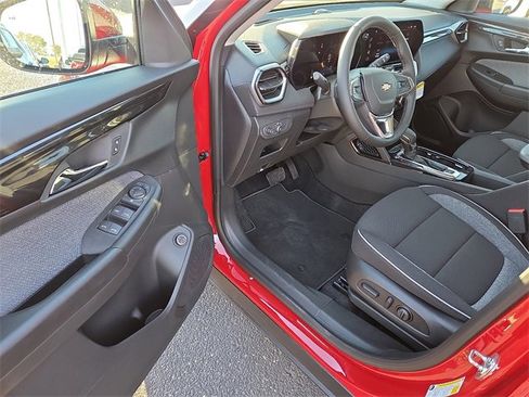 New 2026 Chevrolet TrailBlazer LT image 9