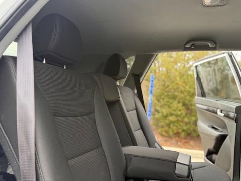 Used 2014 Kia Sorento LX image 21