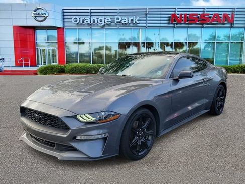 Used 2021 Ford Mustang Premium w/ Equipment Group 201A RWD image 4