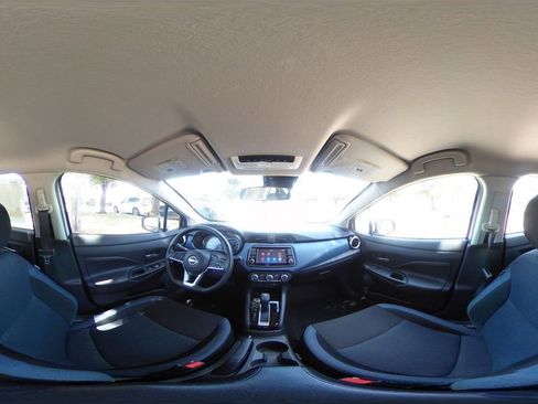 Used 2025 Nissan Versa SV FWD image 42