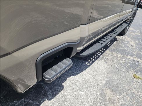 New 2026 Ford F350 Lariat w/ Tremor Off-Road Package AWD/4WD image 22