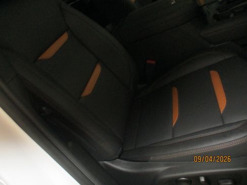 New 2026 GMC Sierra 2500 AT4 w/ AT4 Premium Plus Package AWD/4WD image 16