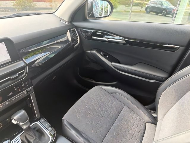 Certified 2024 Kia Seltos S AWD/4WD image 24