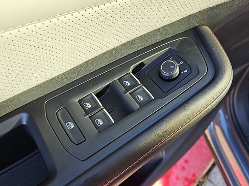 New 2026 Volkswagen Atlas Peak Edition image 15