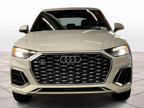 Certified 2025 Audi Q5 2.0T Premium image 3