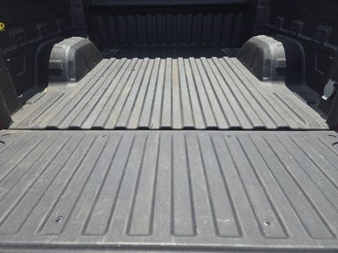 Used 2022 Chevrolet Silverado 1500 Custom w/ LPO, Dark Essentials Package AWD/4WD image 39