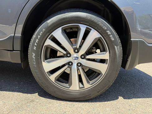 Used 2018 Subaru Outback 3.6R Limited AWD/4WD image 47