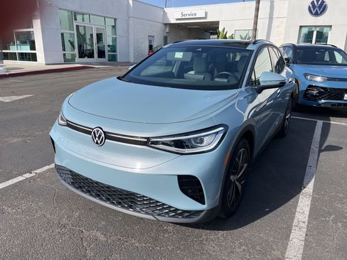 Used 2025 Volkswagen ID.4 Pro S RWD image 2