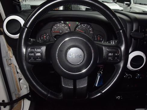Used 2016 Jeep Wrangler Unlimited Sport w/ Quick Order Package 24S AWD/4WD image 22