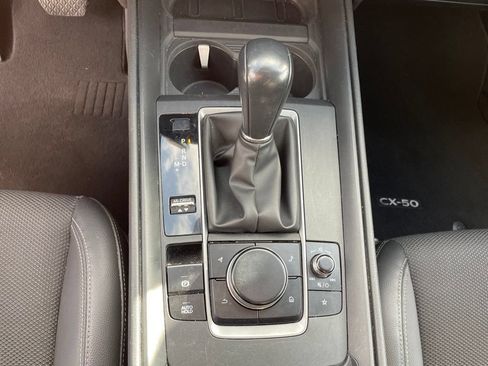Used 2025 MAZDA CX-50 AWD 2.5 S w/ Preferred Package image 13