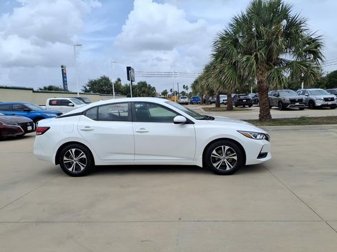 Used 2023 Nissan Sentra SV FWD image 9