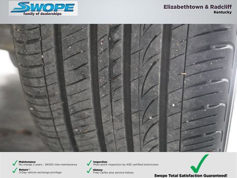 Certified 2024 Hyundai Elantra SEL w/ Convenience Package image 28