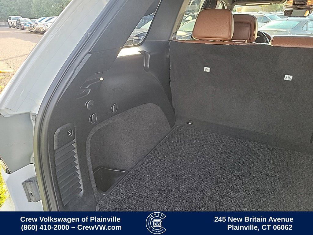 Used 2019 Jeep Grand Cherokee Summit AWD/4WD image 52