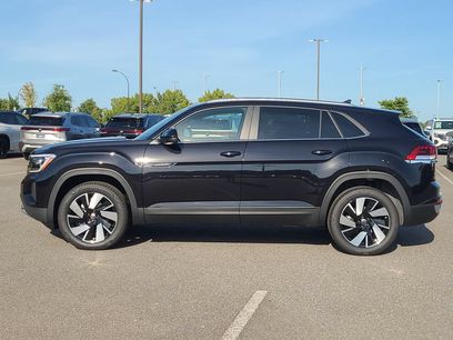 New 2026 Volkswagen Atlas Cross Sport SE