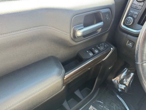 Used 2020 Chevrolet Silverado 1500 RST w/ True North Edition AWD/4WD image 30