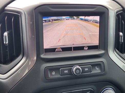 Used 2024 Chevrolet Silverado 1500 Custom Trail Boss AWD/4WD image 7