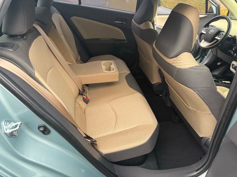 Used 2017 Toyota Prius Two image 24