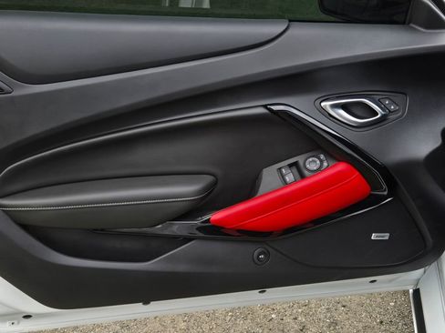 Used 2022 Chevrolet Camaro LT w/ Redline Edition image 11