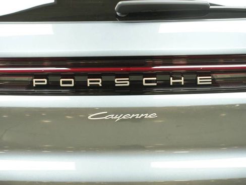 New 2026 Porsche Cayenne AWD/4WD image 42
