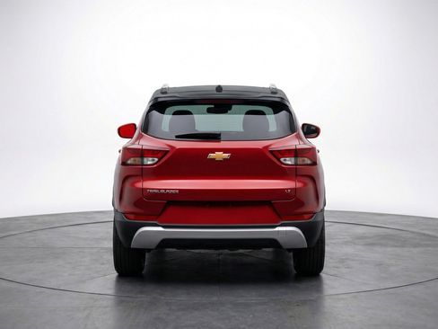 Used 2025 Chevrolet TrailBlazer LT image 7