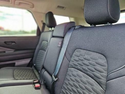 New 2025 Nissan Pathfinder SV image 22
