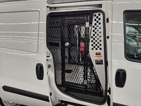 Used 2021 RAM ProMaster City Tradesman FWD image 30