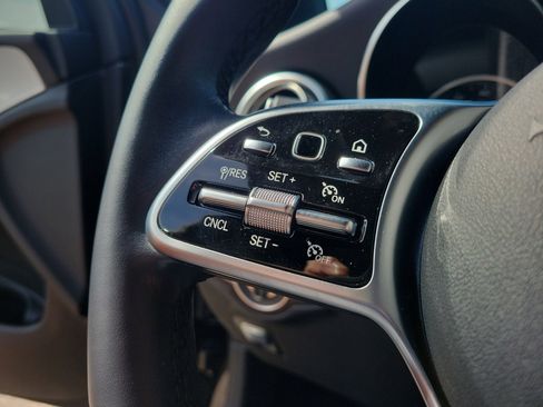 Certified 2021 Mercedes-Benz GLC 300 image 28