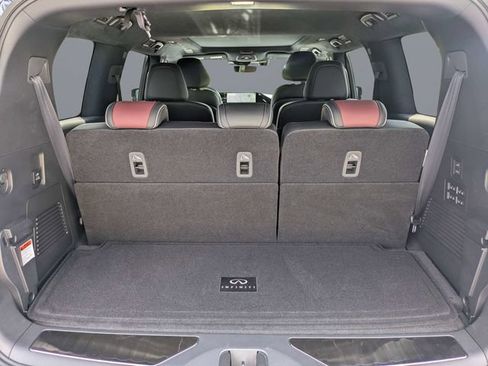 Used 2026 INFINITI QX80 Autograph w/ Premium Cargo Package AWD/4WD image 12