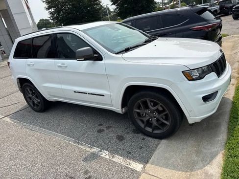 Used 2021 Jeep Grand Cherokee Limited w/ Quick Order Package 28K 80th AWD/4WD image 3