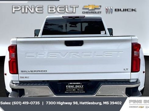 Used 2025 Chevrolet Silverado 3500 LT w/ Safety Package image 4