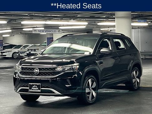 Used 2023 Volkswagen Taos S w/ Driver Assistance Package AWD/4WD image 3