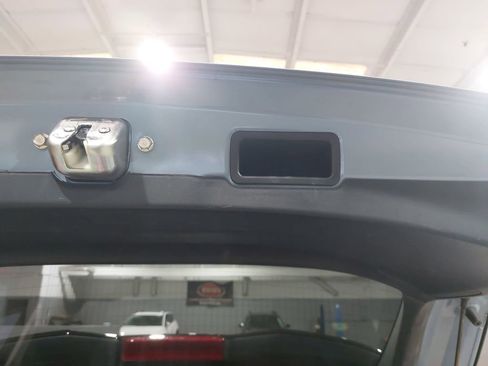 Used 2021 Subaru Crosstrek 2.0i Premium AWD/4WD image 14