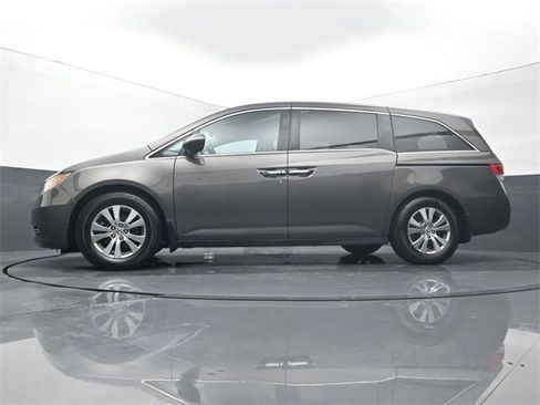 Used 2015 Honda Odyssey EX image 8