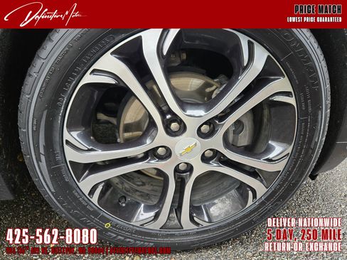 Used 2020 Chevrolet Bolt Premier image 14