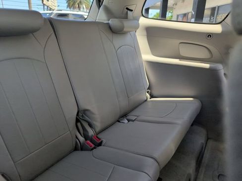 Used 2011 Buick Enclave CXL FWD image 25