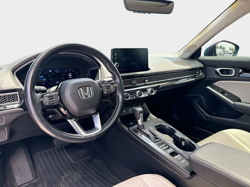 Used 2024 Honda Civic Touring image 13